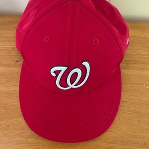 Like New, Men’s Washington Nationals New Era Hat Size 7 1/2